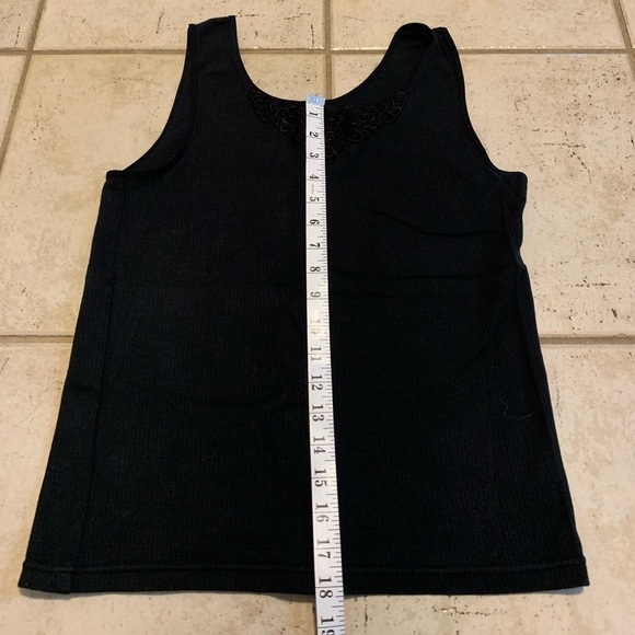 Vintage Carroll Reed Black Ribbed Tank Top Camisole Lace Floral Appliqué L/G - Picture 6 of 6